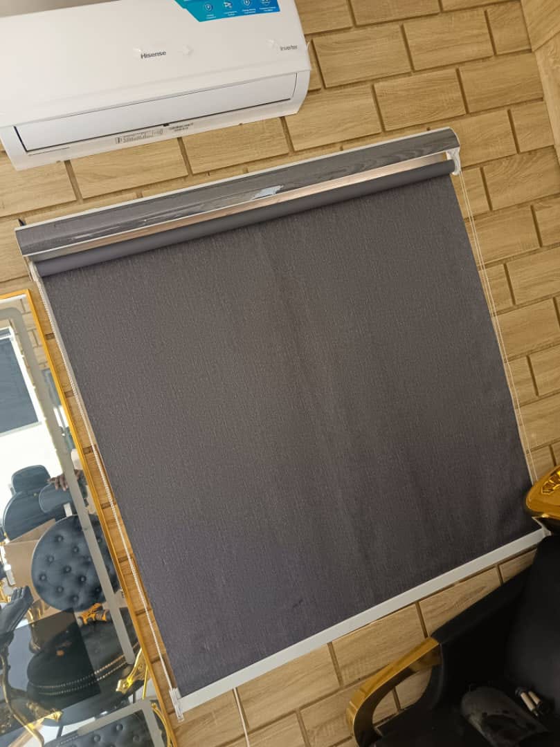 Window blinds installation — photo 15