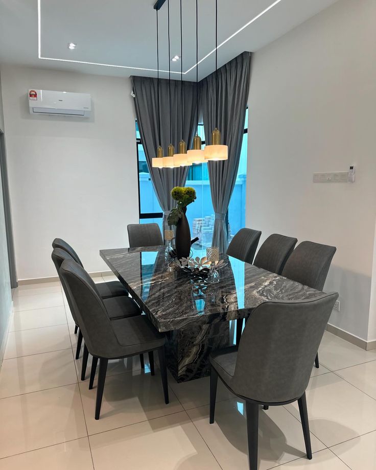 Amber Dining Room